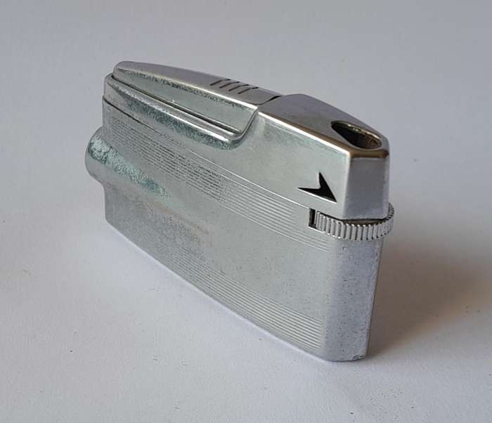 1950's Ronson Varaflame Butane Gas Lighter.  Made In England.