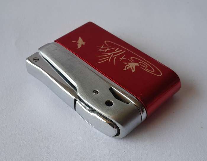1960's/70's Chinese "Sunflower" Lighter.