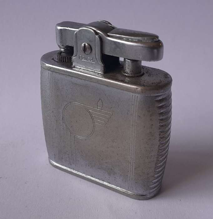 1950's Ronson Viking Butane Gas Lighter.  Made In England.