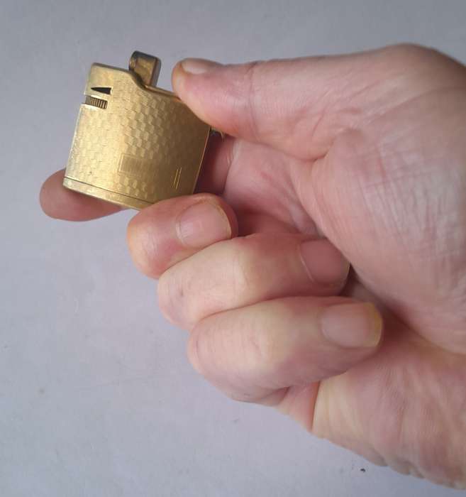 Vintage Japanese "Polka" Goldtone Butane Gas Lighter.