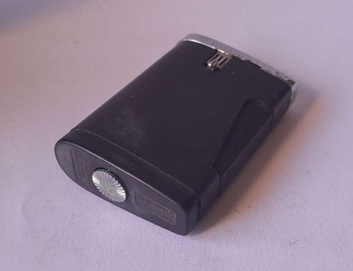 1960's/70's Ronson Comet Butane Gas Lighter.