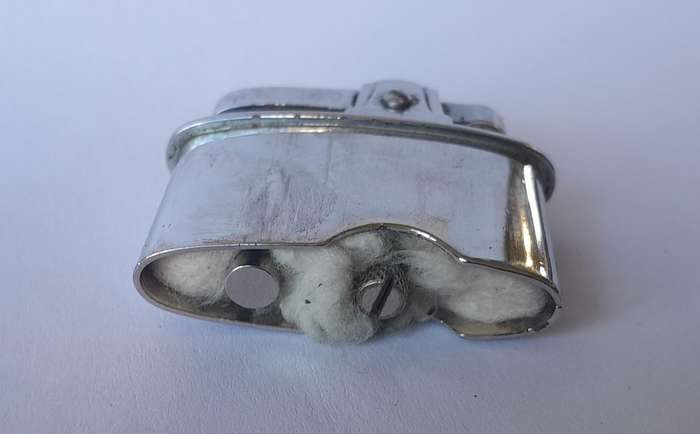 Rare 1950's/60's "Mosda 500" Automatic Petrol Lighter.  Made In England.