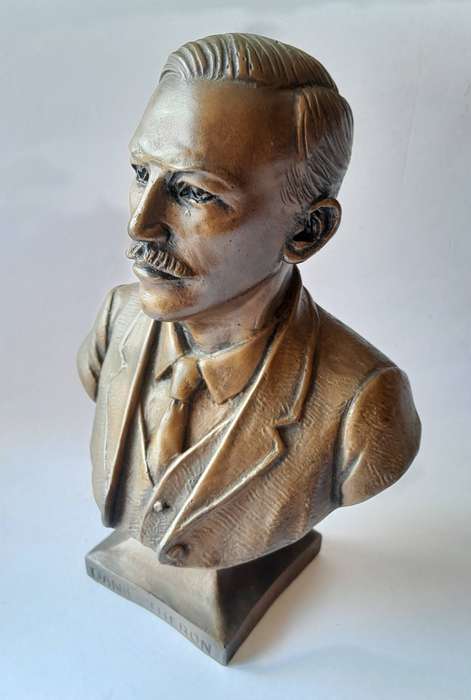1987 Phil Minnaar Cold Cast Bronze Bust Of Danie Theron (Boer War Icon). Signed.  19cm.