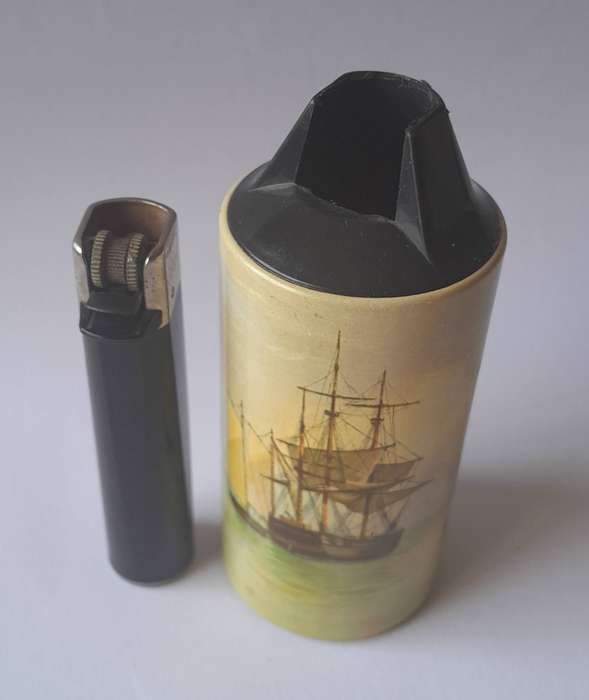 Vintage "Cricket By Gillette" Galleon Table Lighter.