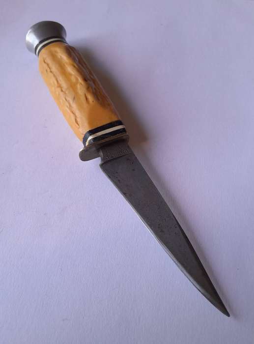 Vintage Carl Schlieper Solingen, Germany Hunting Knife With Stag Horn Handle.