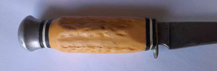 Vintage Carl Schlieper Solingen, Germany Hunting Knife With Stag Horn Handle.