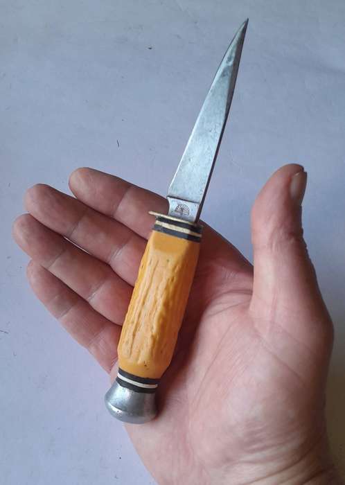Vintage Carl Schlieper Solingen, Germany Hunting Knife With Stag Horn Handle.