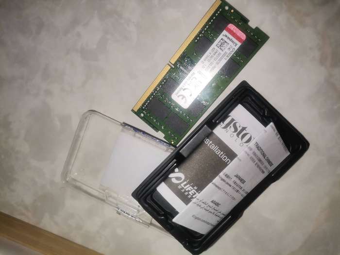 Apple MacBook - 16GB RAM