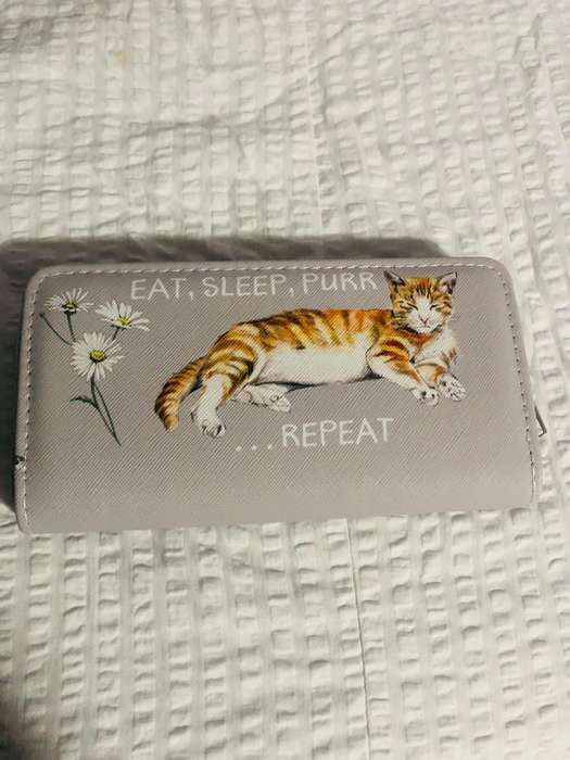 Paw Prints Wallet +Hand &Nail Cream