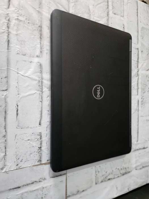 DELL LATITUDE E7450 i5 5TH GEN FULL TOUCH SCREEN BUSINESS ULTRABOOK LAPTOP FOR SALE !!!