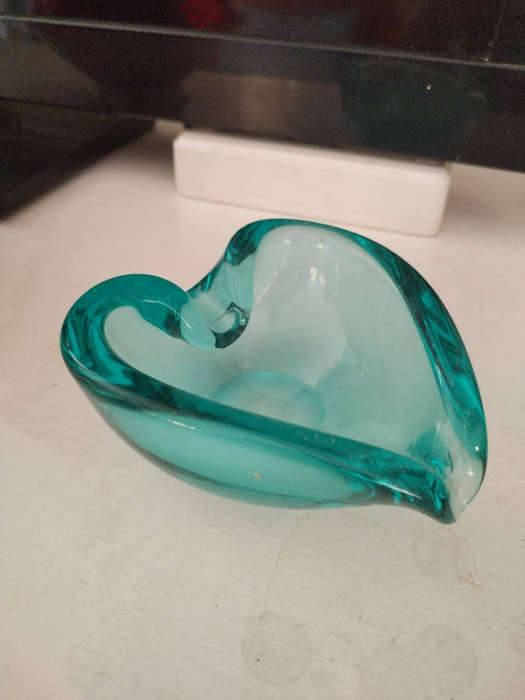 Mid-Century Modern Murano glass ashtray or decorative bowl by Alfredo Barbini