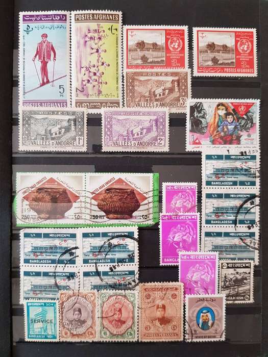 MIXED WORLD STAMPS
