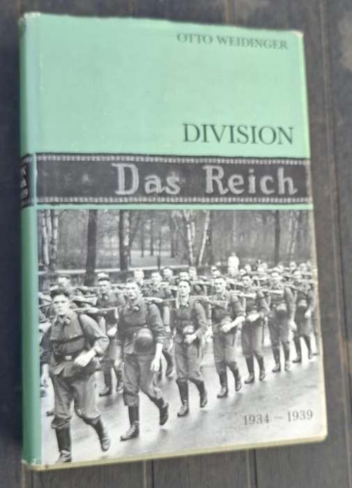 SS-Division DAS REICH 1934-1939 - with signature of South African Colonel Rudolf Kemp
