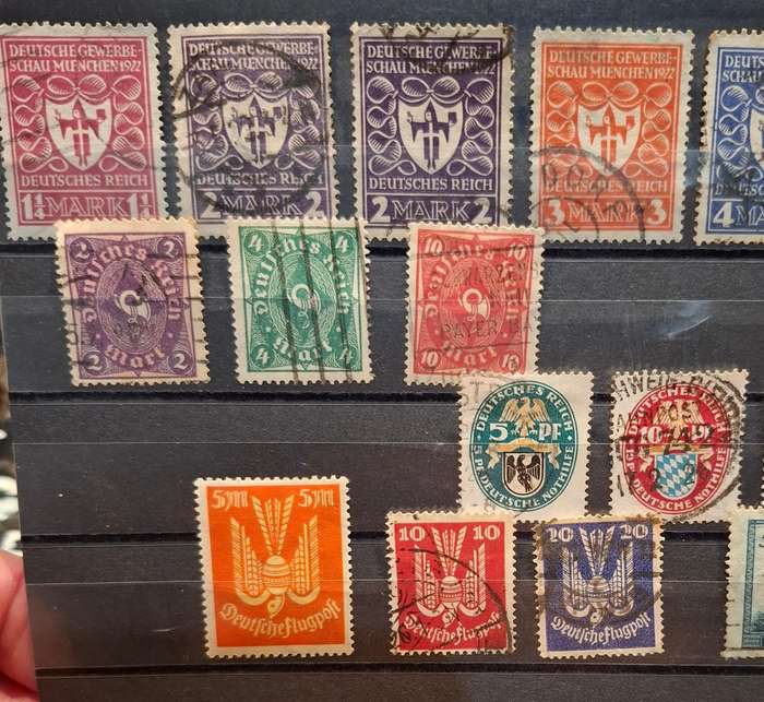 DEUTSCHES REICH - Weimar, lucrative stamp lot - hinged, superb perforation, some top cancellations