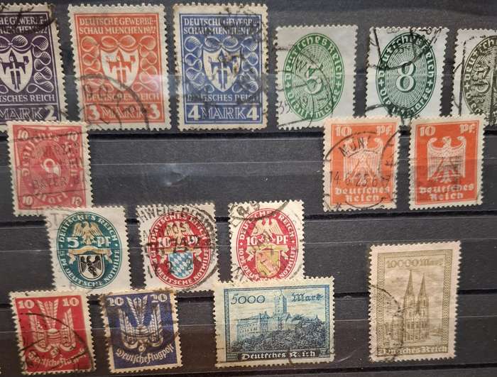 DEUTSCHES REICH - Weimar, lucrative stamp lot - hinged, superb perforation, some top cancellations