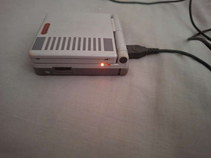 Gameboy Advance SP special edition + Accessories+ Pokemon Saphire Second Hand