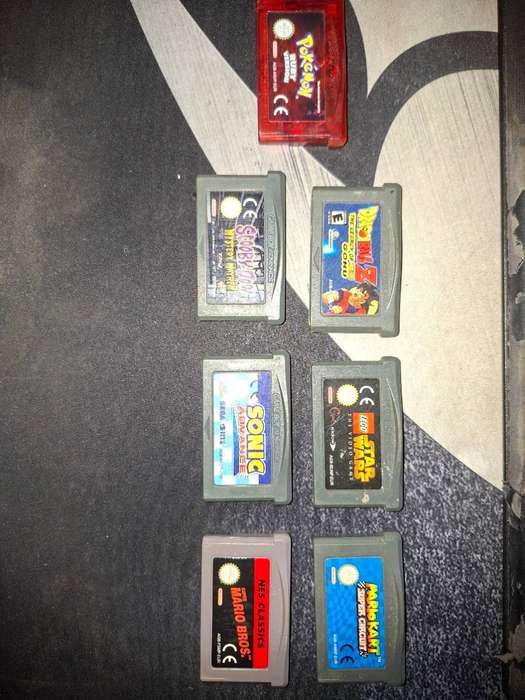 Gameboy Advance SP special edition + Accessories+ Pokemon Saphire Second Hand