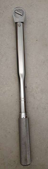 Torque wrench