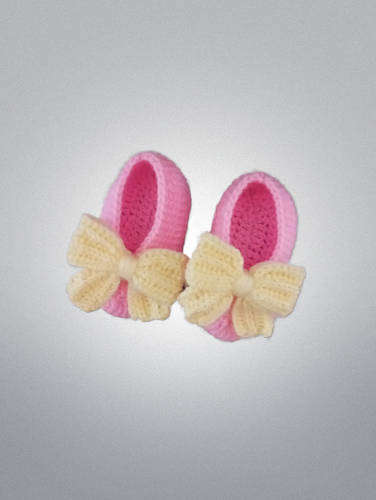 Handcrafted Baby Shoes - (Cutesy Bow)