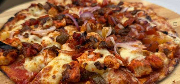 Halaal Frozen Pizza _ Tikka Chiken_Large 30cm