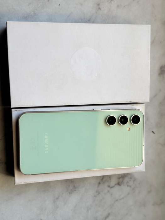 Samsung Galaxy S23 FE 256GB | Dual Sim