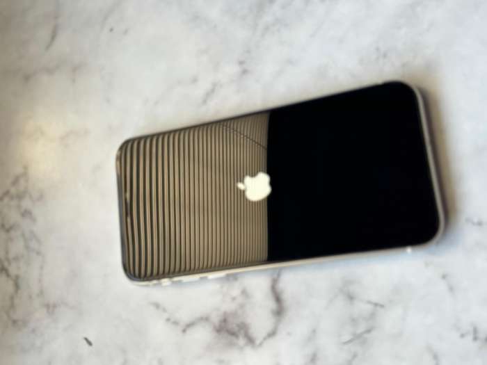 Apple iPhone 11 64GB White