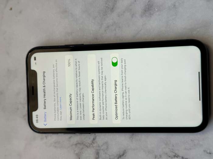 Apple iPhone 11 64GB Black