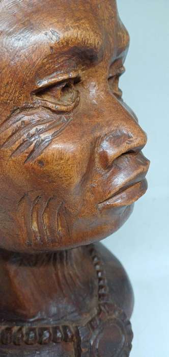 LARGE Hand carved African wooden Sculpture