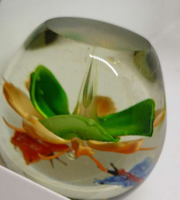 Paperweight