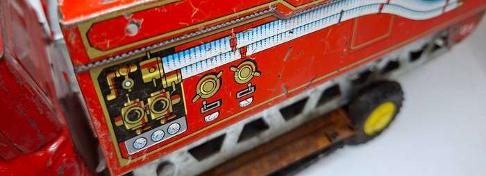 Very old tin toys - needs repairs!