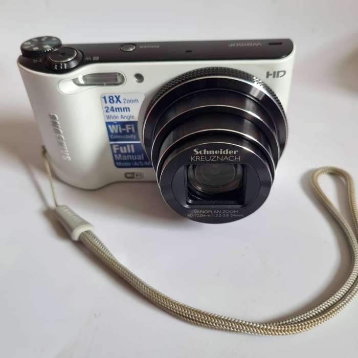 Samsung WB150F Digital Camera (14.2MP, 18x Optical Zoom, WiFi & HD Videos)