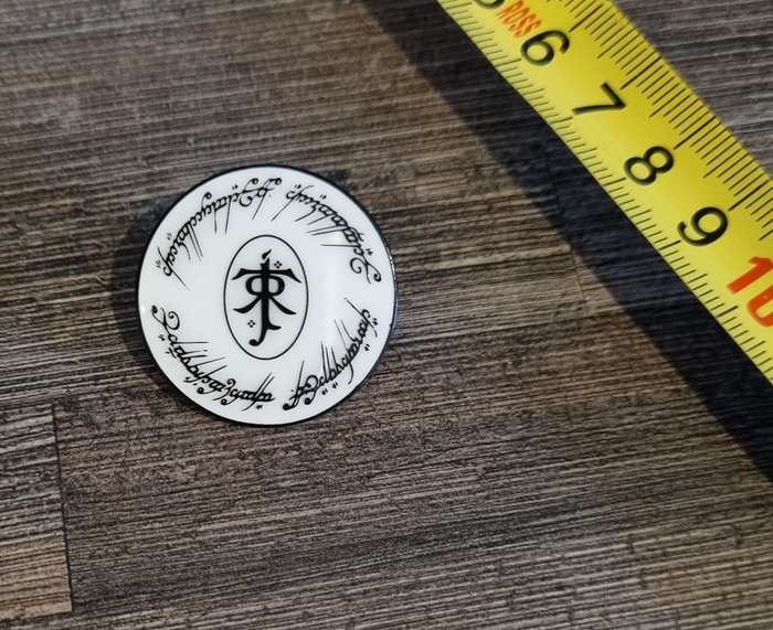 Lord of the Rings Enamel Pin