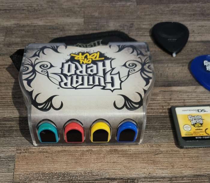 Guitar Hero On Tour With Guitar Grip for Nintendo DS