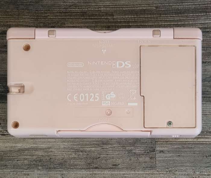 Nintendo DS Lite Console + Games + Charger - Price Drop