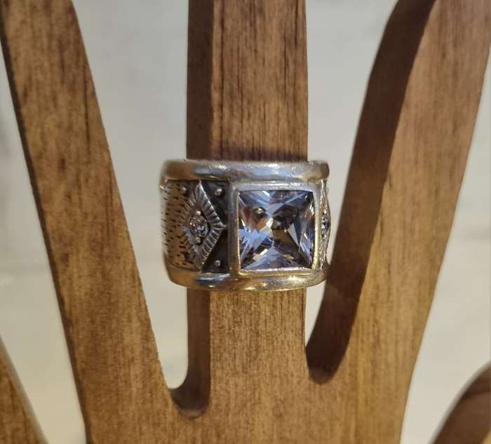 925 Sterling Silver Ring - Size O