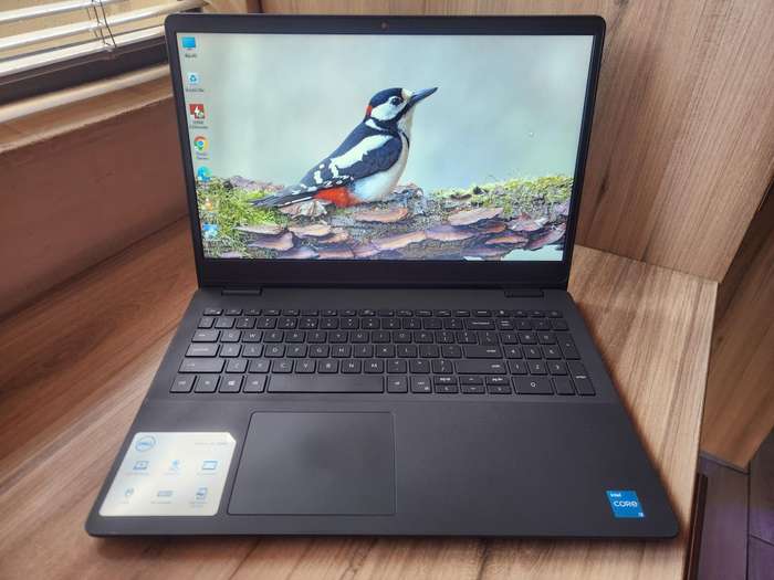Dell Vostro 3500 11th Gen Intel Core i3 + Free Laptop Bag