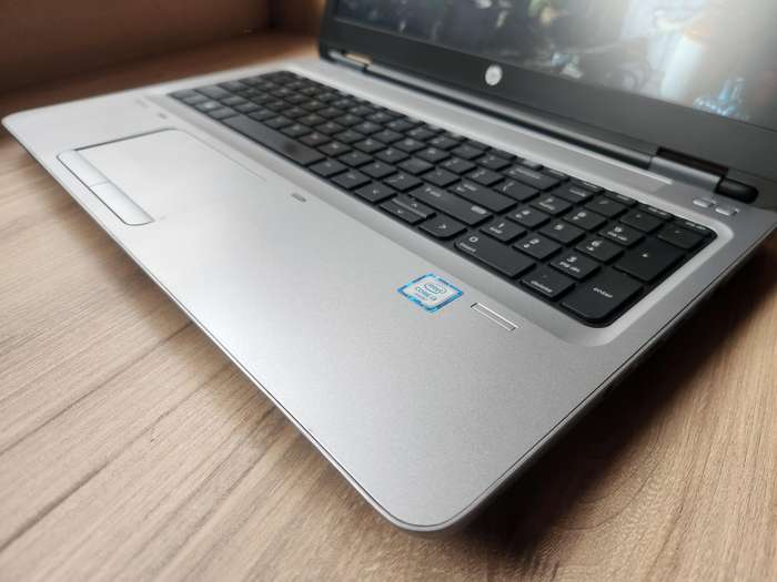 Hp Probook 650 G2 Intel Core I3 + Free Laptop Bag