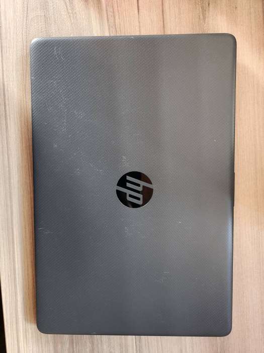 Hp Notebook 255 G8 AMD Ryzen 3 + Free Laptop Bag