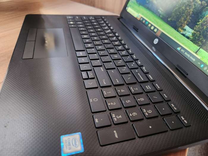 HP Laptop 15 Intel Core I3 + Free Laptop Bag
