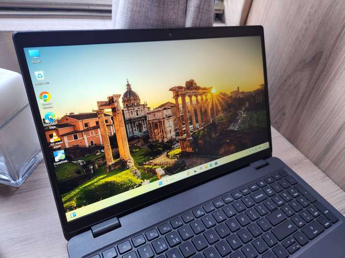 Dell Latitude 3540 Intel Core I5 13th Gen +Free Laptop Bag