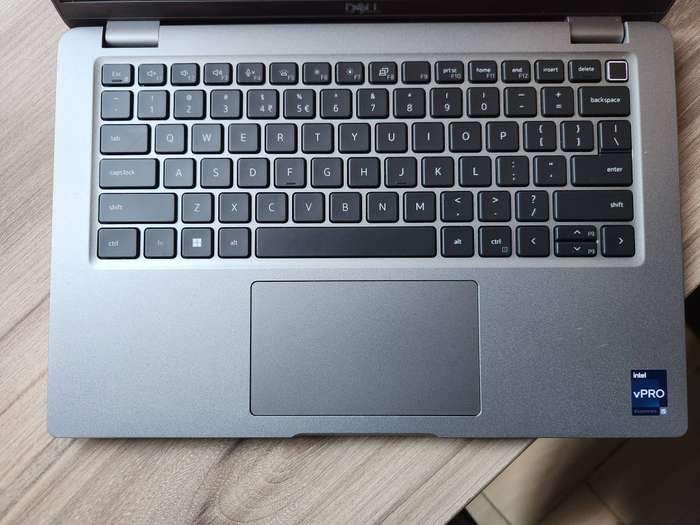 Dell Latitude 5440 Intel Core i5 13th Gen + Free laptop Bag