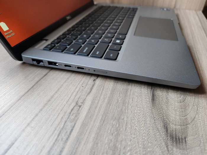 Dell Latitude 5440 Intel Core i5 13th Gen + Free laptop Bag