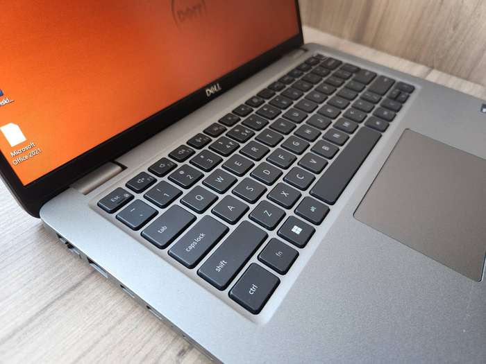 Dell Latitude 5440 Intel Core i5 13th Gen + Free laptop Bag