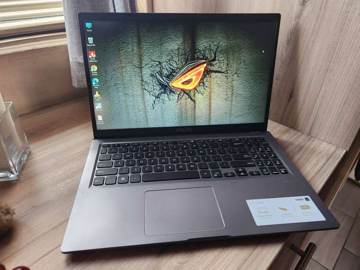 Asus Vivobook X515EA Intel Core I5 11th Gen + Free Laptop Bag