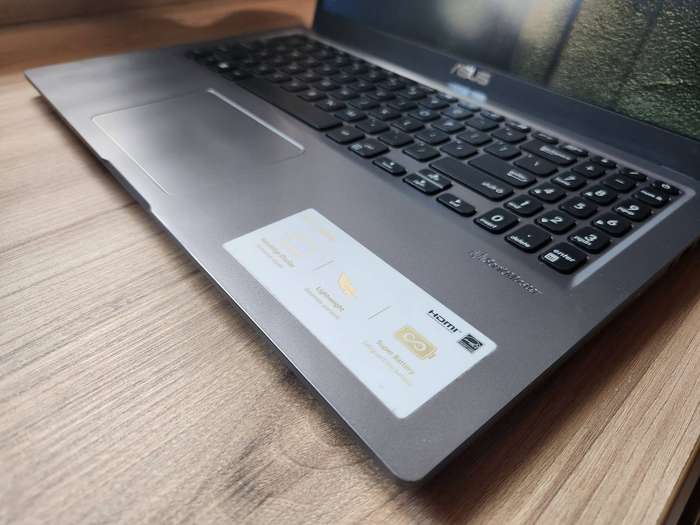 Asus Vivobook X515EA Intel Core I5 11th Gen + Free Laptop Bag