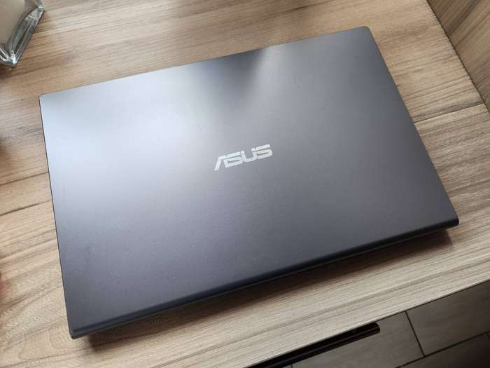 Asus Vivobook X515EA Intel Core I5 11th Gen + Free Laptop Bag