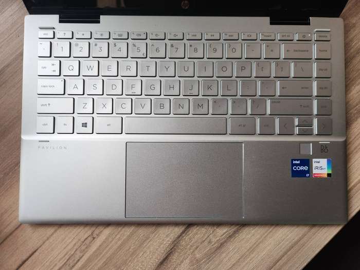 Hp Pavilion X360 Convertible 14" I7 11th Gen + Free Laptop Bag