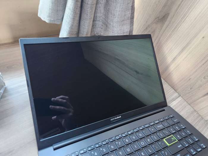 Asus VivoBook 15 X513EA Intel Core I3 11th Gen + Free Laptop Bag