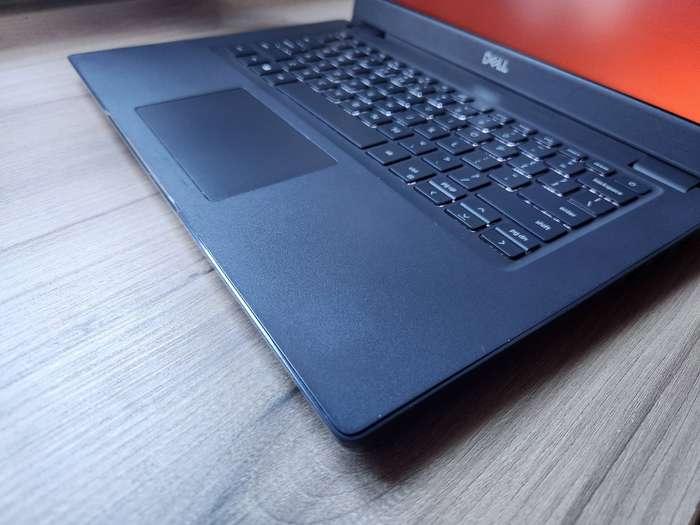 Dell Latitude 3410 Intel Core i5 10th Gen + Free Laptop Bag