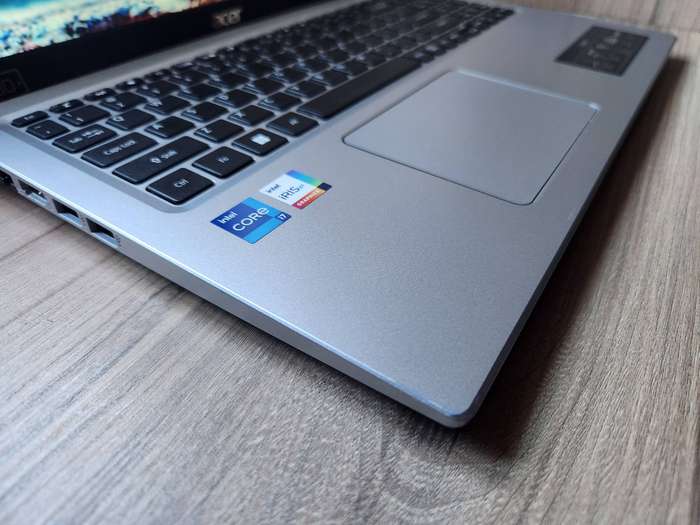 Acer Aspire 3 A315-58 Intel Core I7 11th Gen + Free Laptop Bag